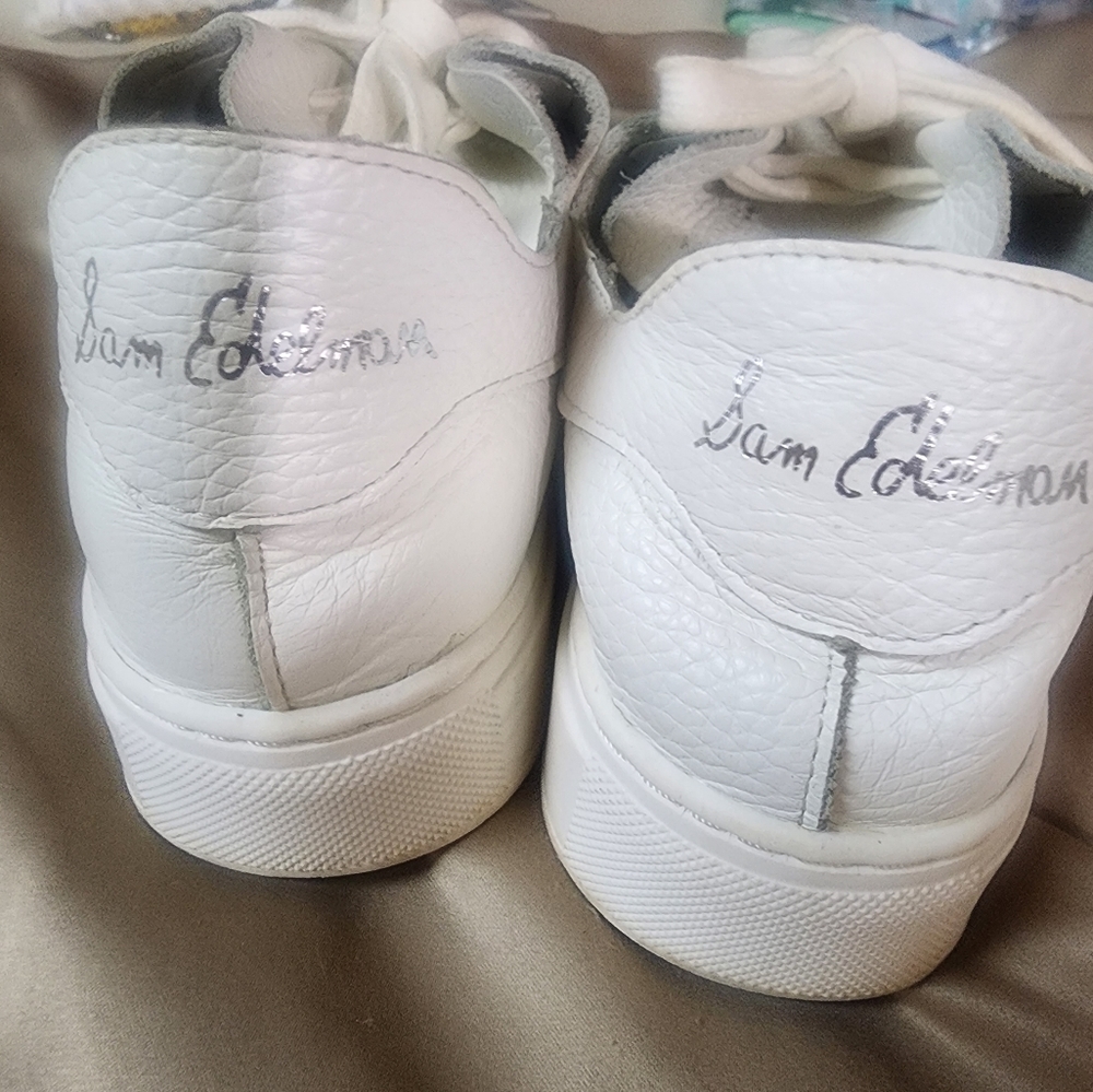100% leather sneakers